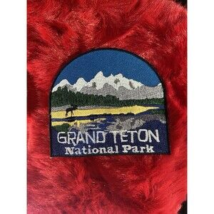 NIP Grand Teton National Park Moose Mountains Souvenir Iron-on Patch Badge